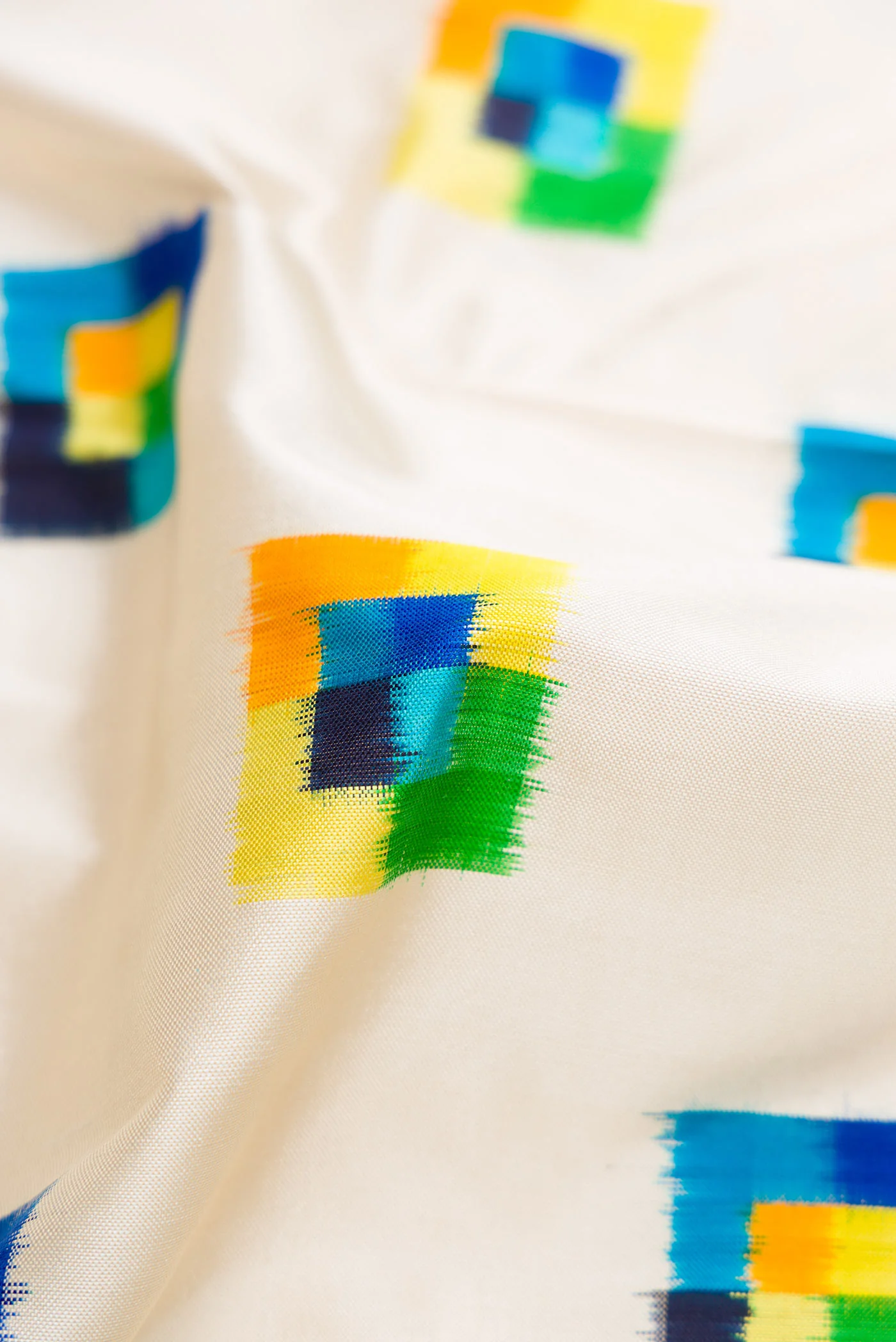 Off White Pochampally Silk Saree - Image 2