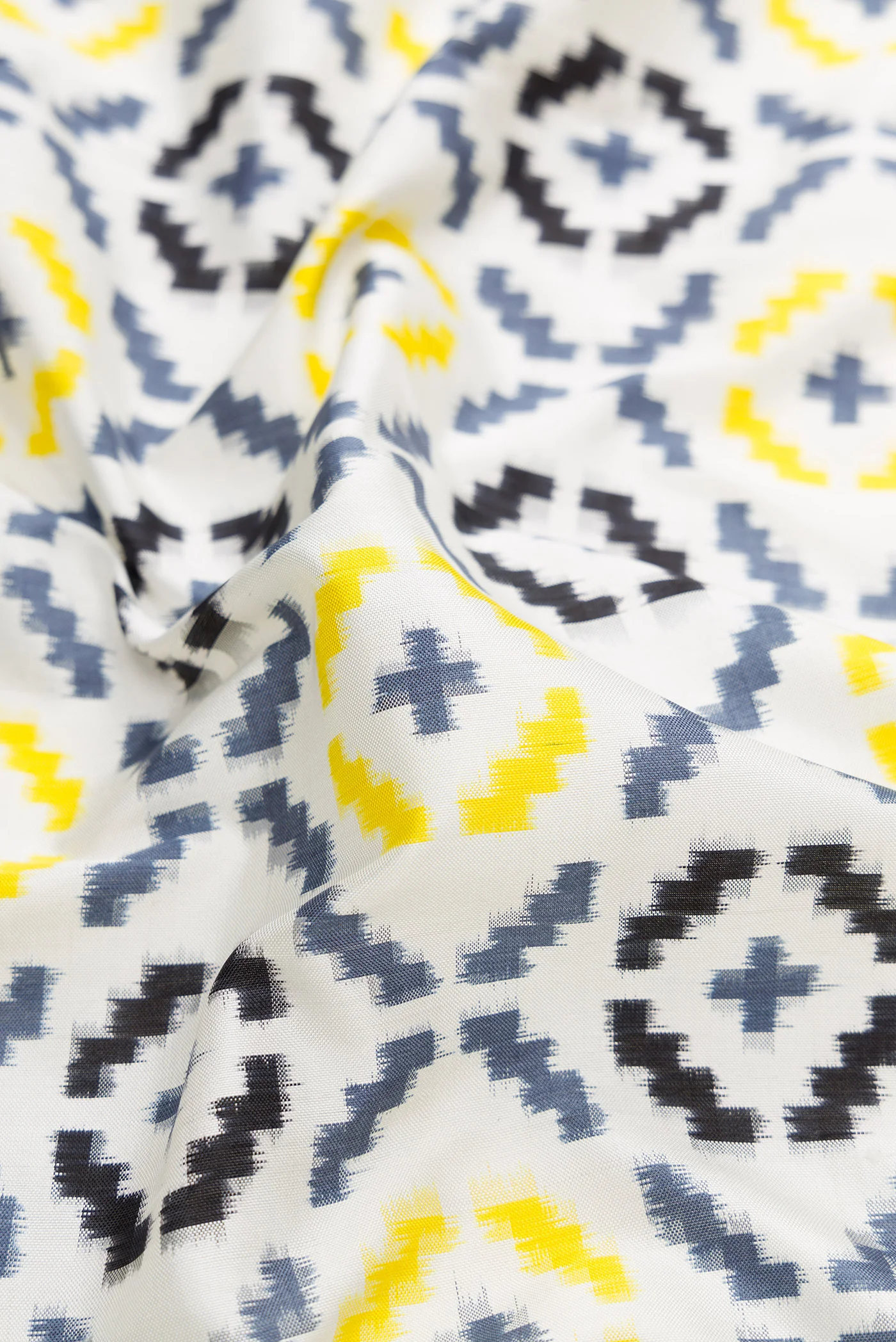 Off White Double Ikat Saree - Image 2