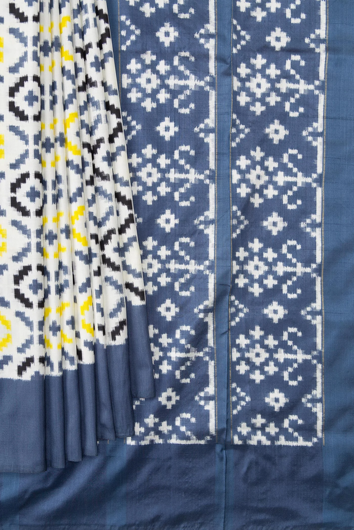 Off White Double Ikat Saree - Image 4