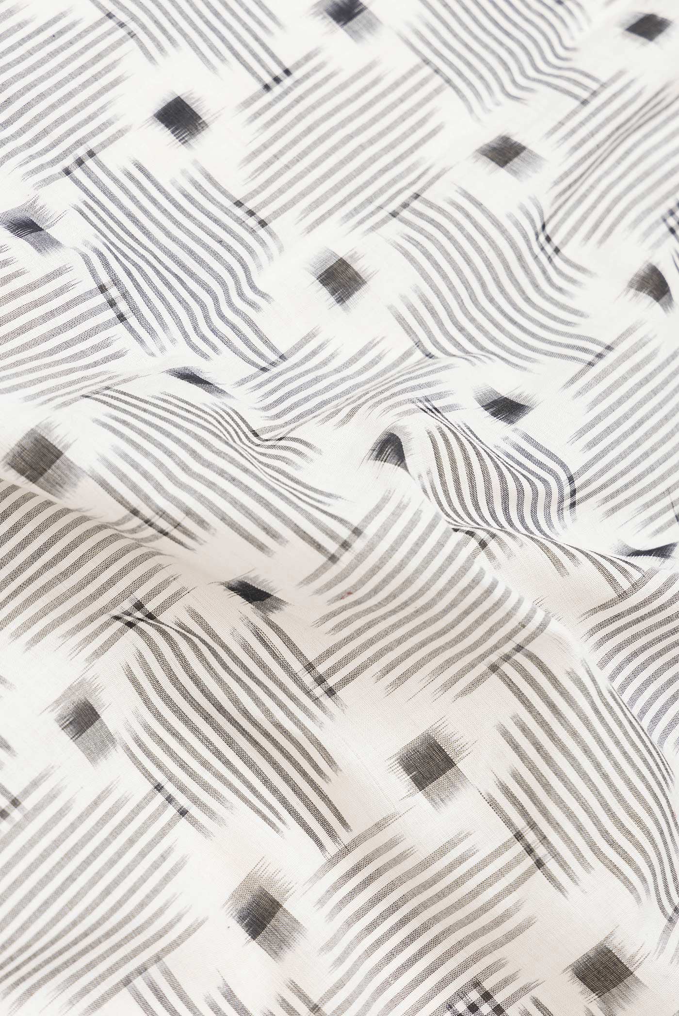 Off White Pochampally Cotton Saree - Image 2