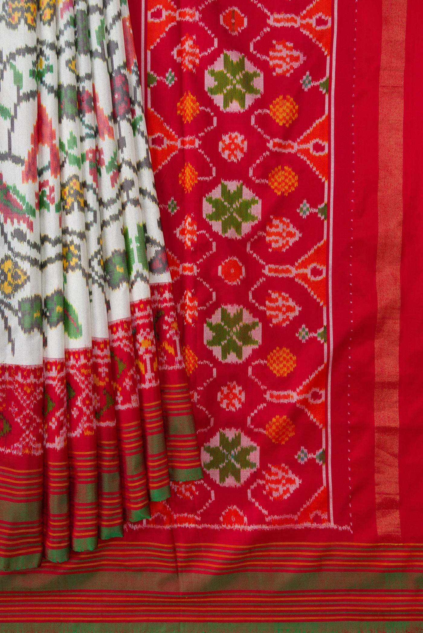 Off White Double Ikat Saree - Image 4