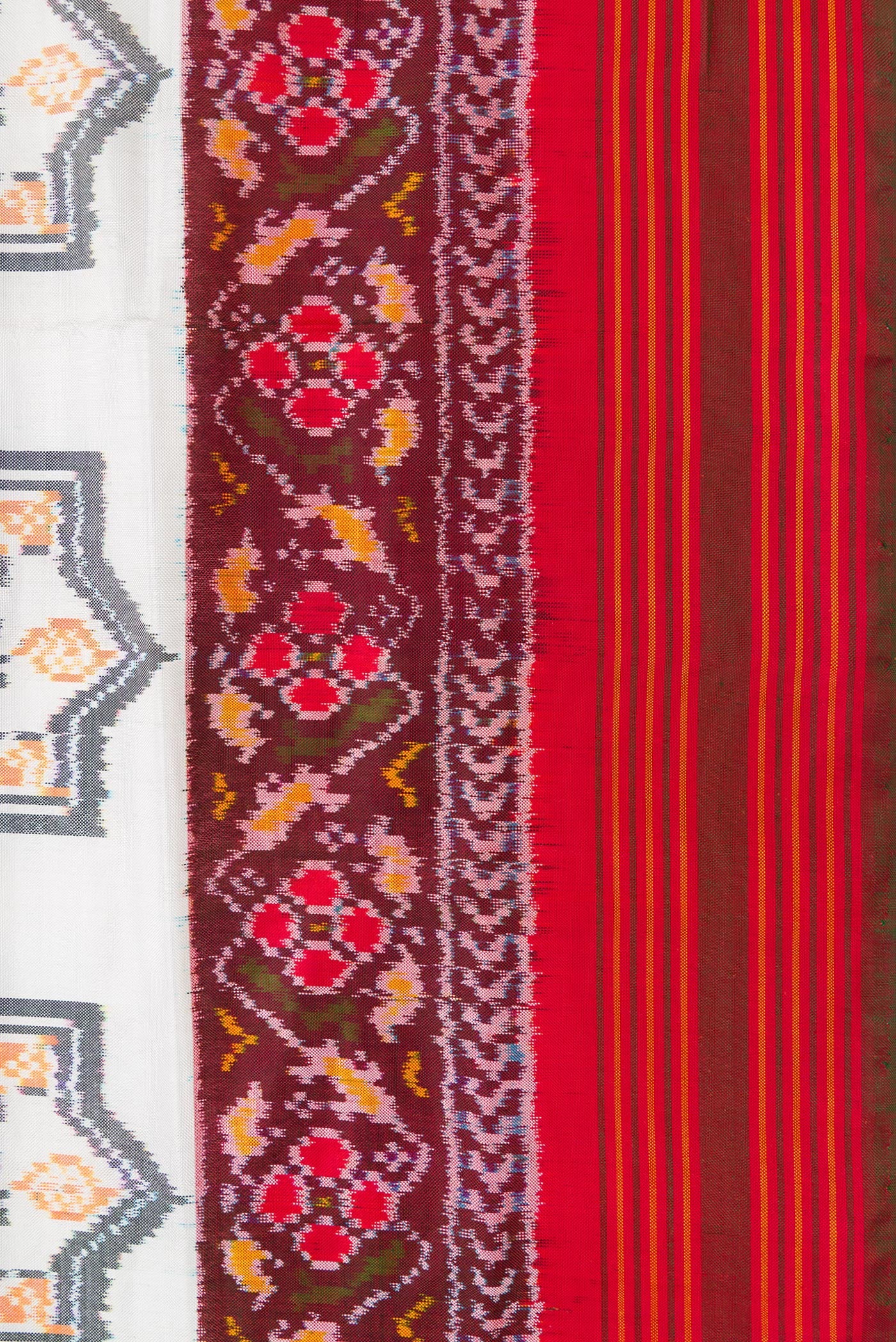 White Double Ikat Saree - Image 3