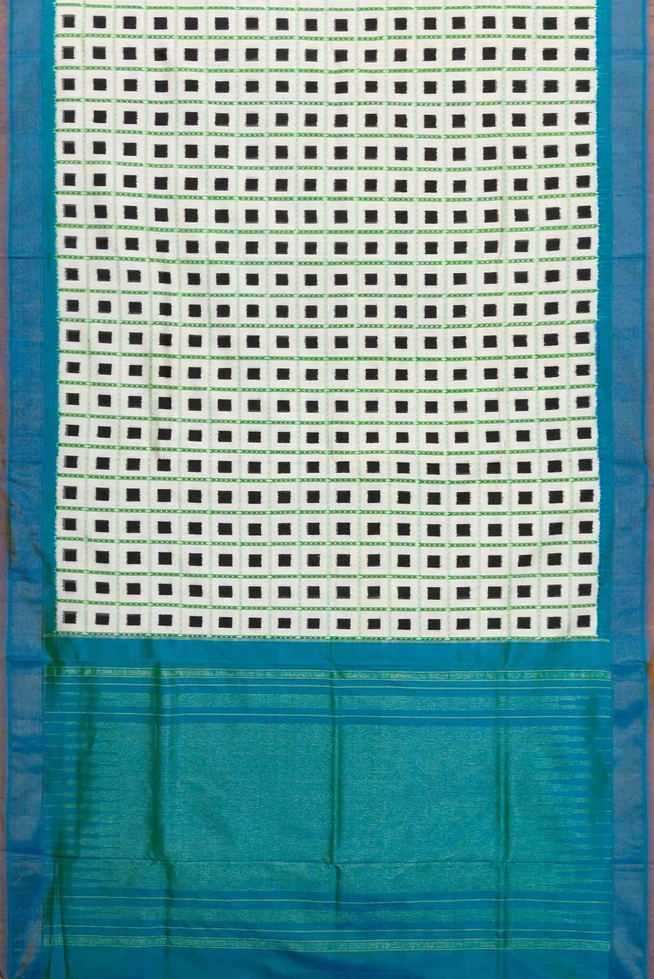 Off White Dual Tone Double Ikat Saree - Image 4