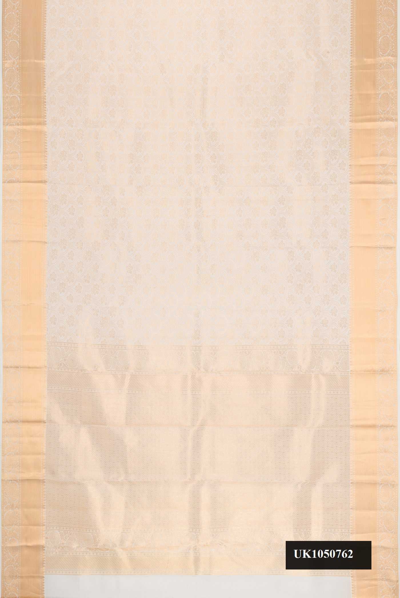 Off White Dual Tone Kanchipuram Silk Saree
