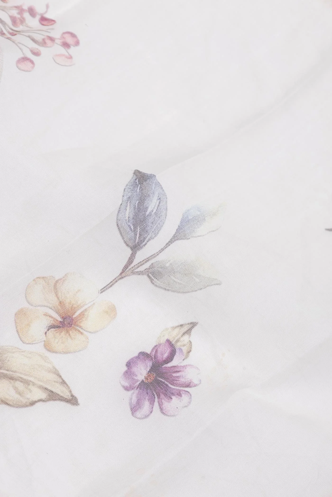 Off White Linen Saree - Image 2
