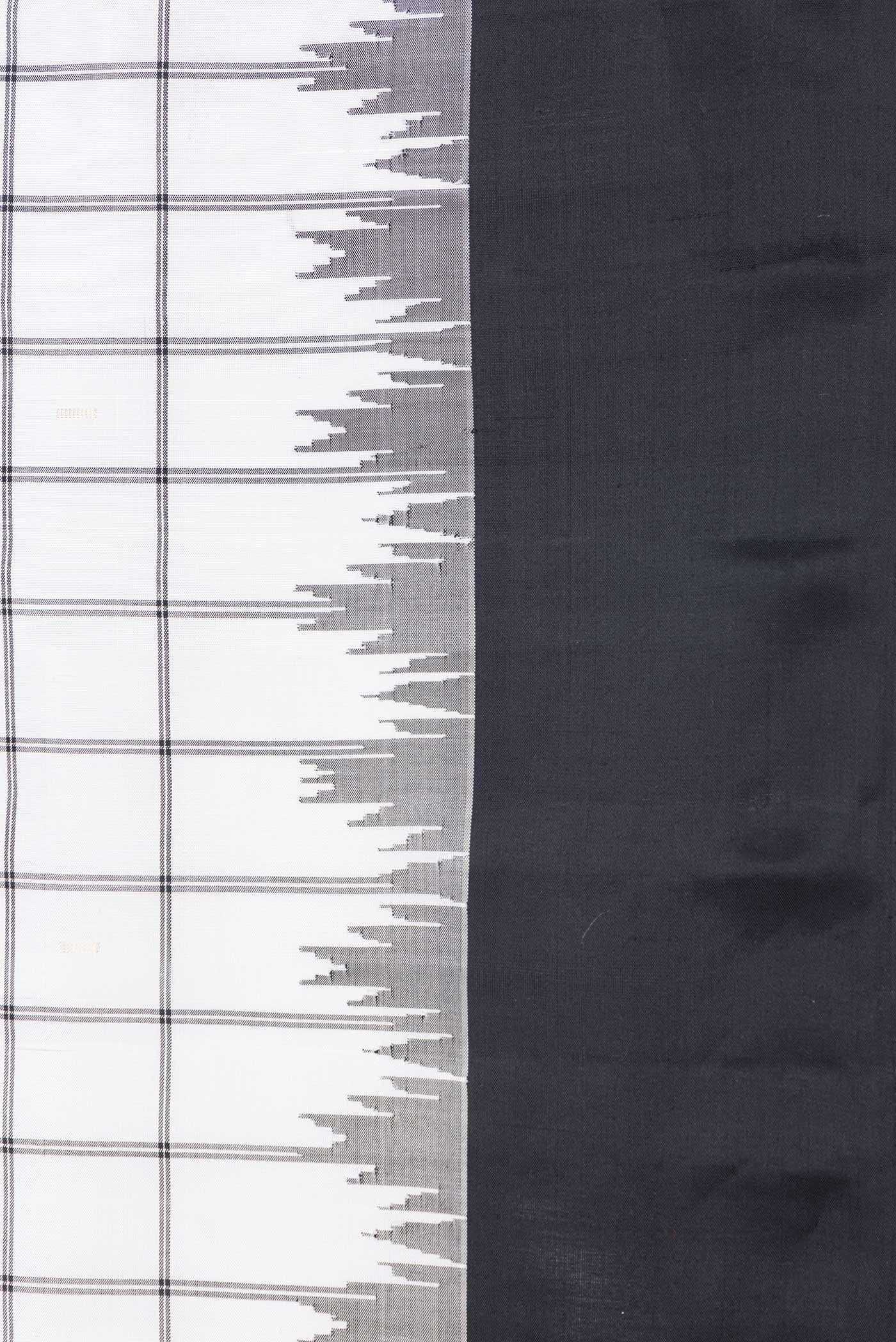 Off White Gadwal Silk Saree - Image 5