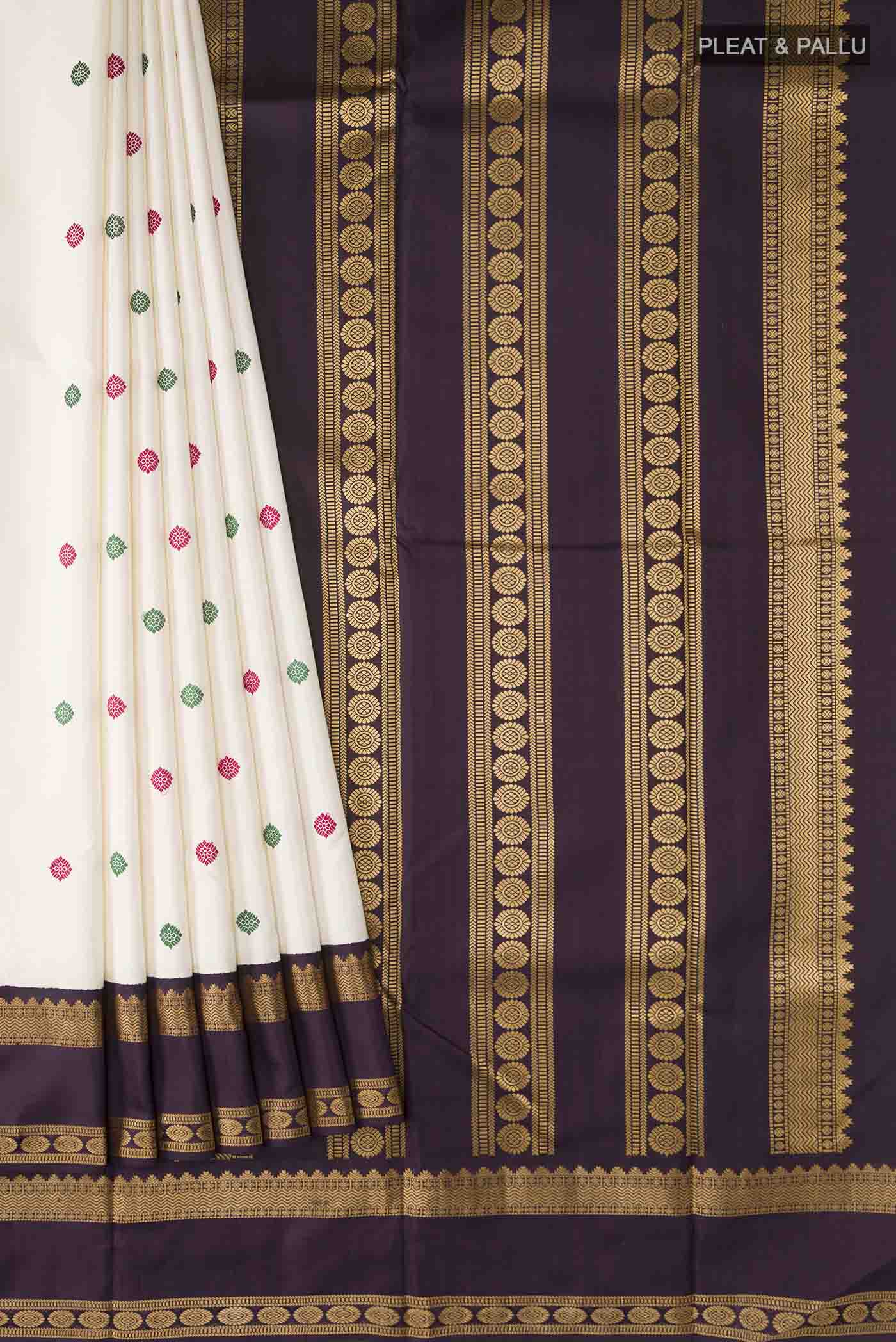 Off White Kanjivaram Silk Saree - Image 4