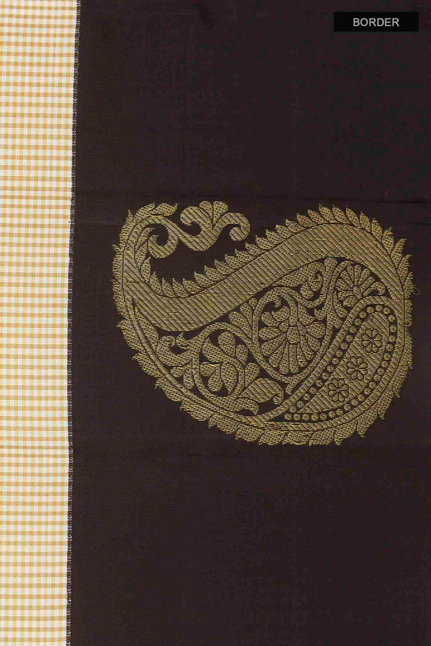 Off White Kanjivaram Silk Saree - Image 3