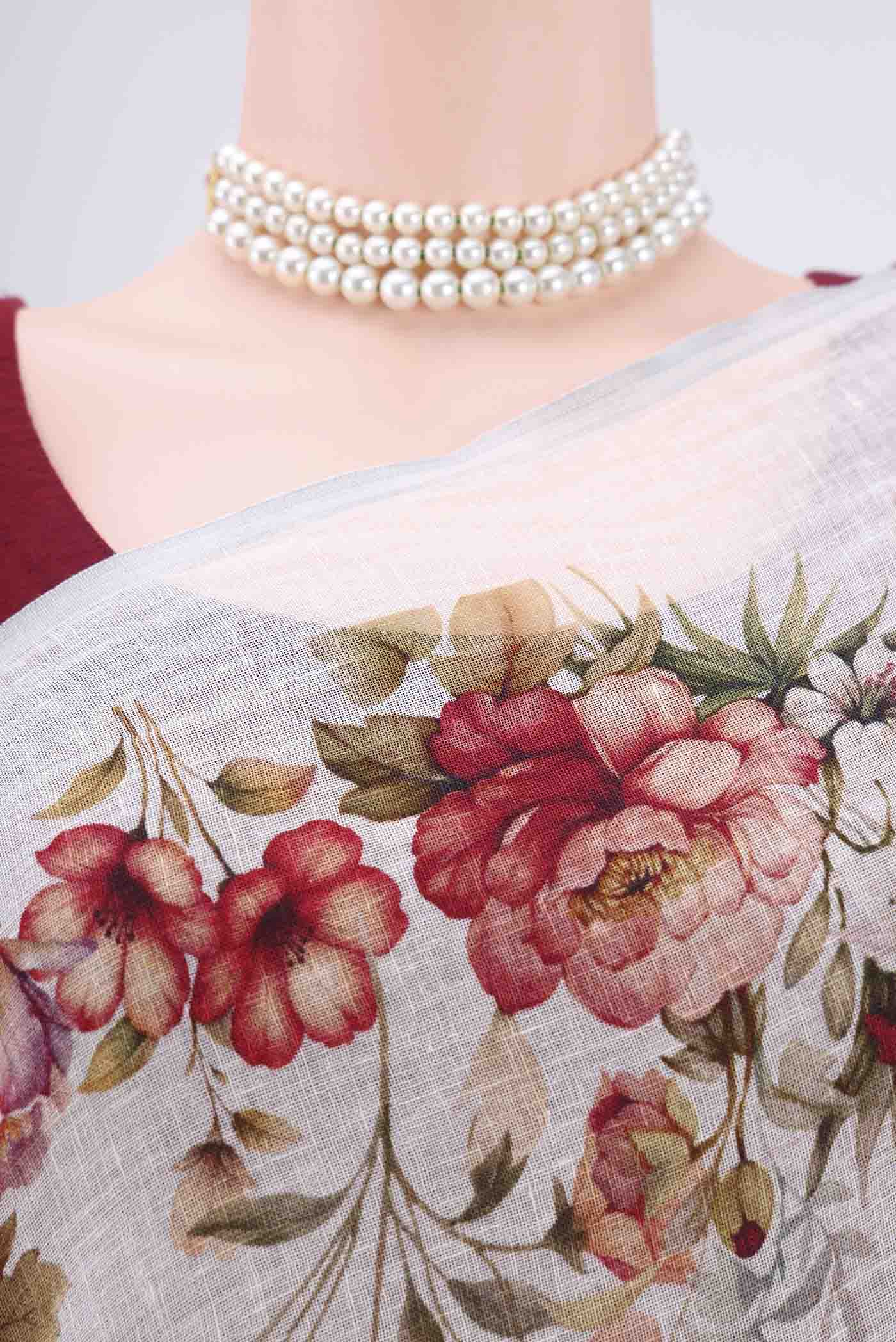 Off White Linen Saree - Image 2