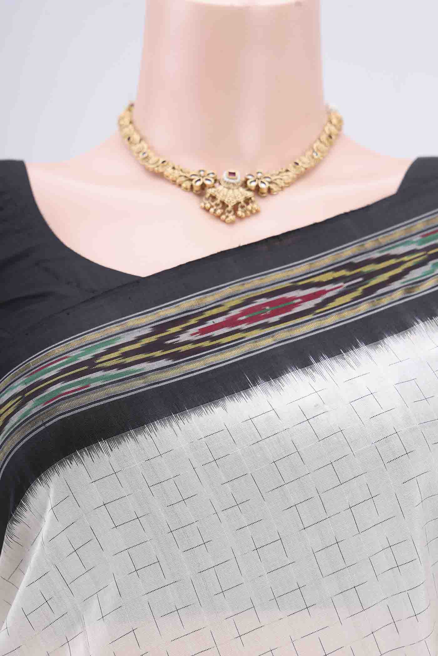 Off White Pochampally Silk Saree - Image 2