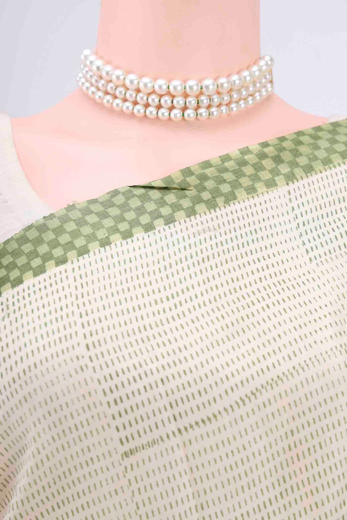 Off White Printed Silk Saree - Image 2