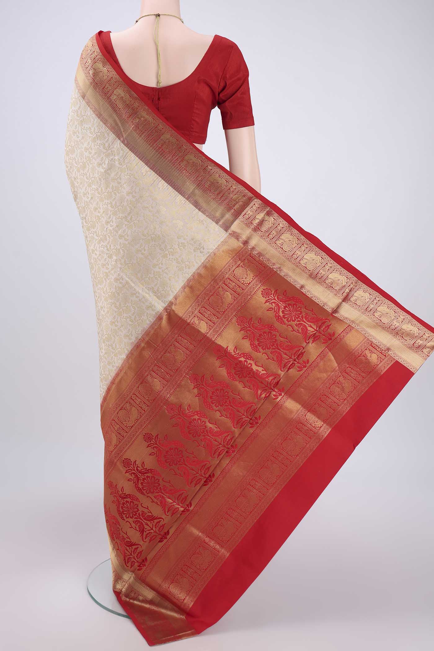 Off White Soft Silk Saree - Image 3