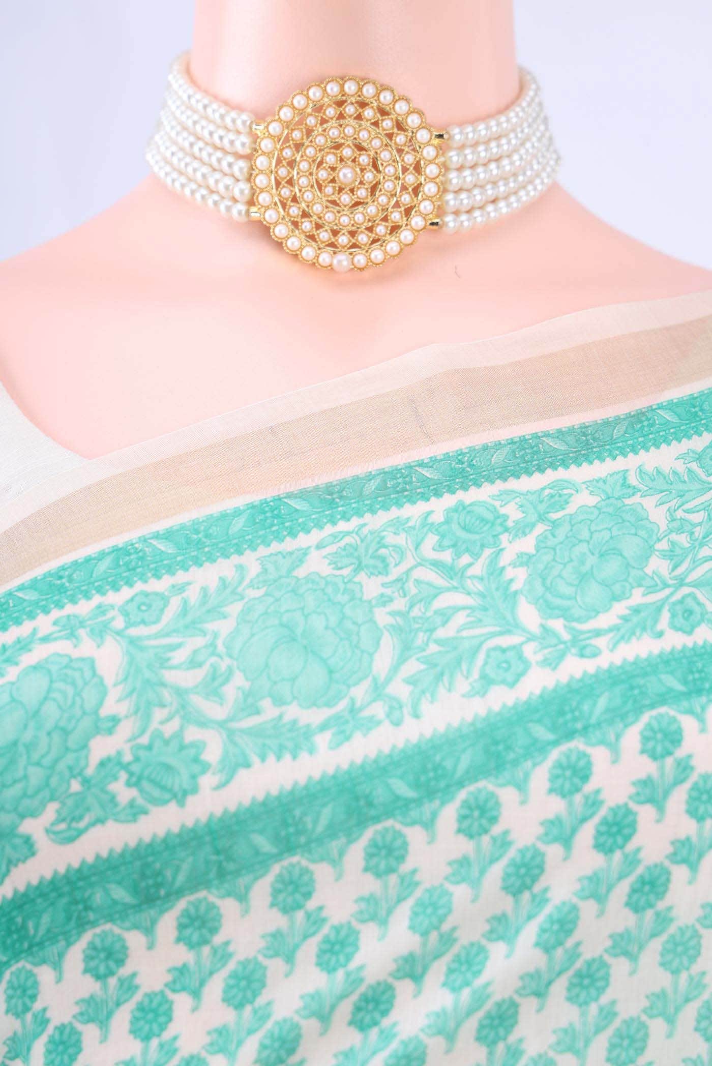 Off White Tussar Saree - Image 3