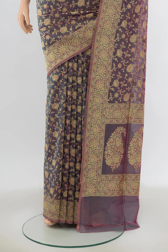 Green with pink Color Banarasi Silk Saree - Image 3