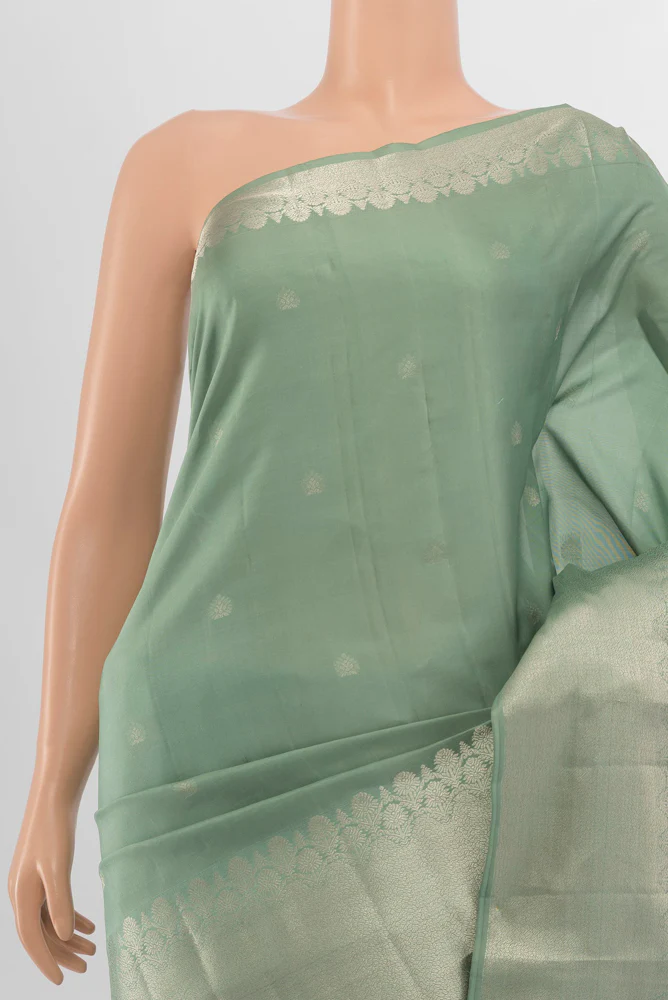 Grey Kanchipuram Silk Saree - Image 2