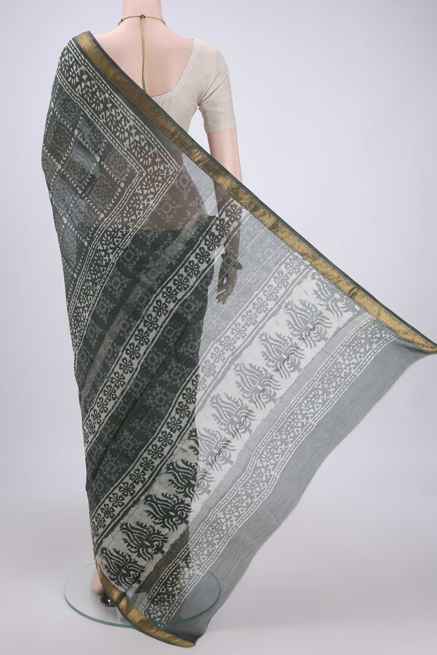 Grey Maheshwari Silk Cotton Saree - Image 3