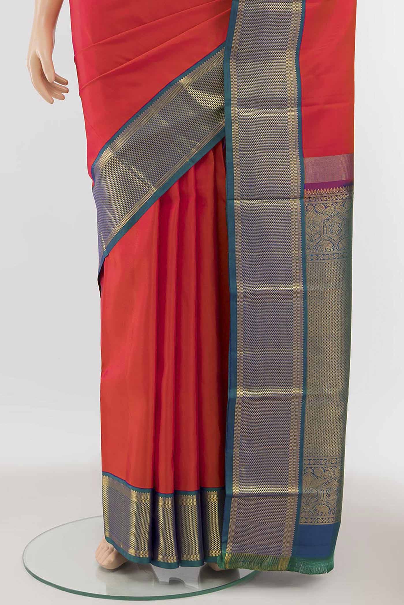 Orange with Pink Color Kanchipuram Silk Saree - Image 3