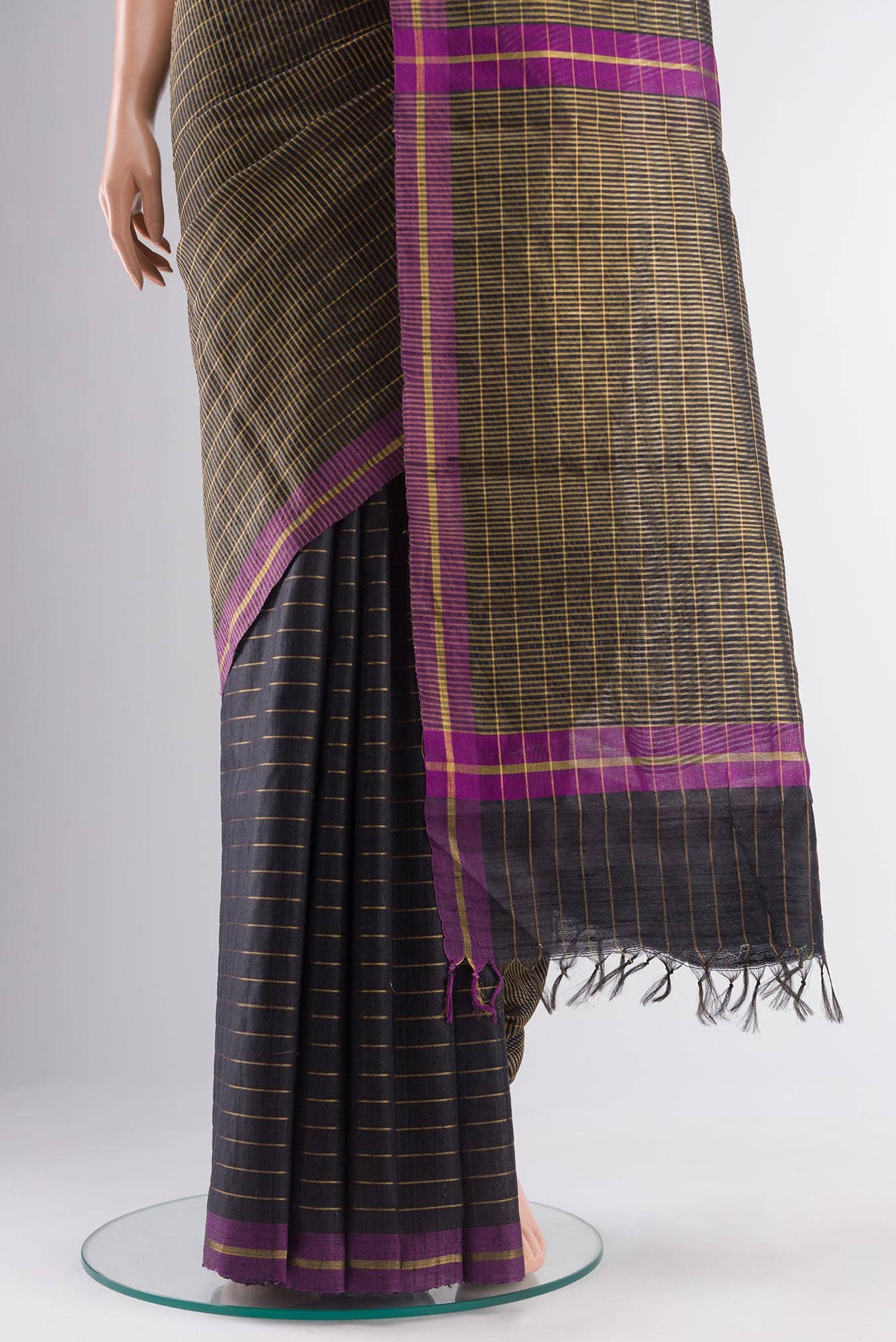 Orchid Dream-Black Bhagalpuri Tussar Silk Saree - Image 10