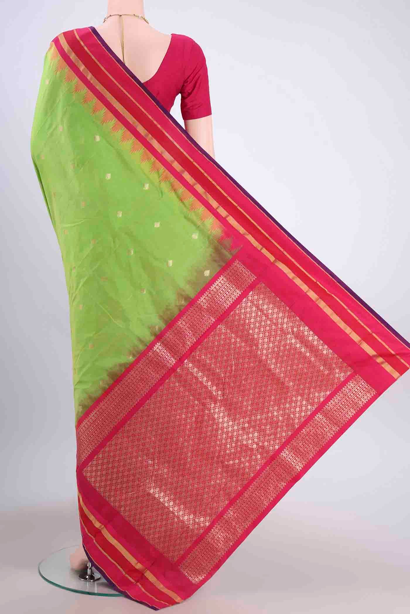 Parrot Green Dual Tone Blended Bangalore Silk Saree - Image 3