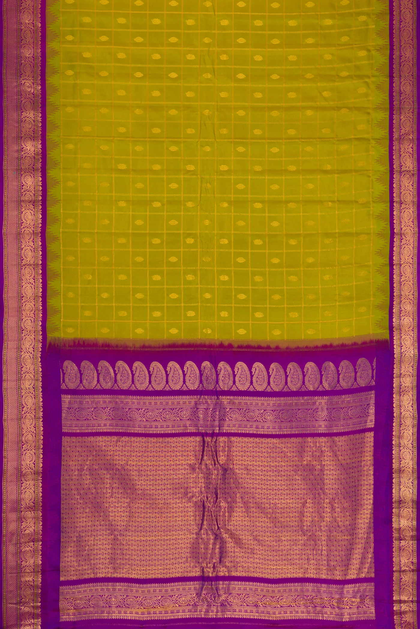 Green Gadwal Silk Saree - Image 6