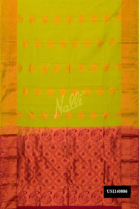 Parrot Green Dual Tone Kanchipuram Silk Saree