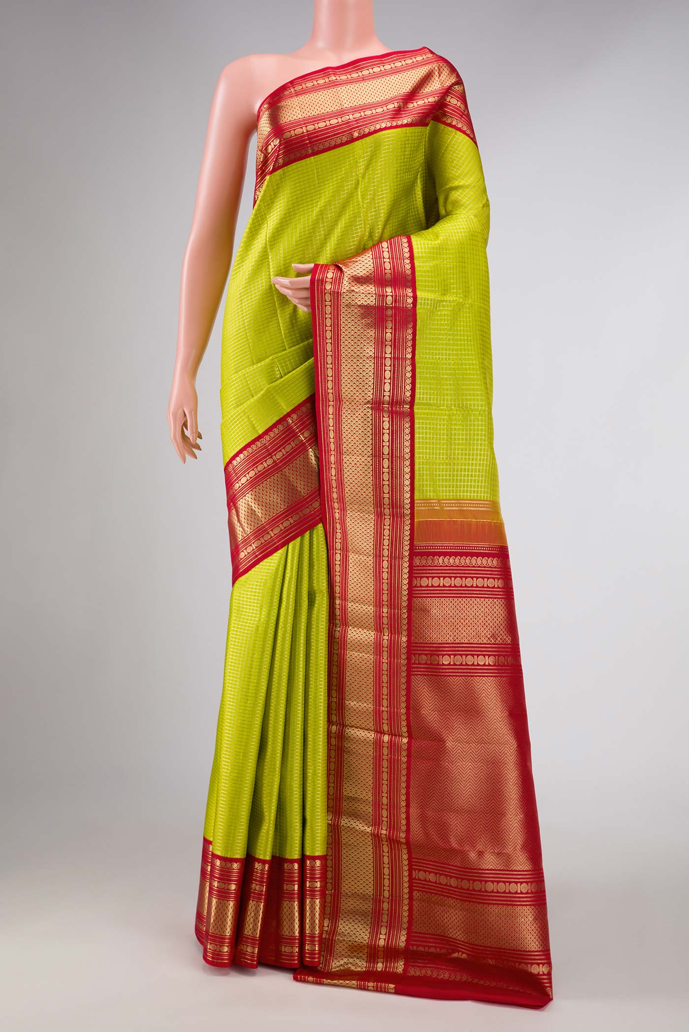Parrot Green Dual Tone Kanjivaram Silk Saree
