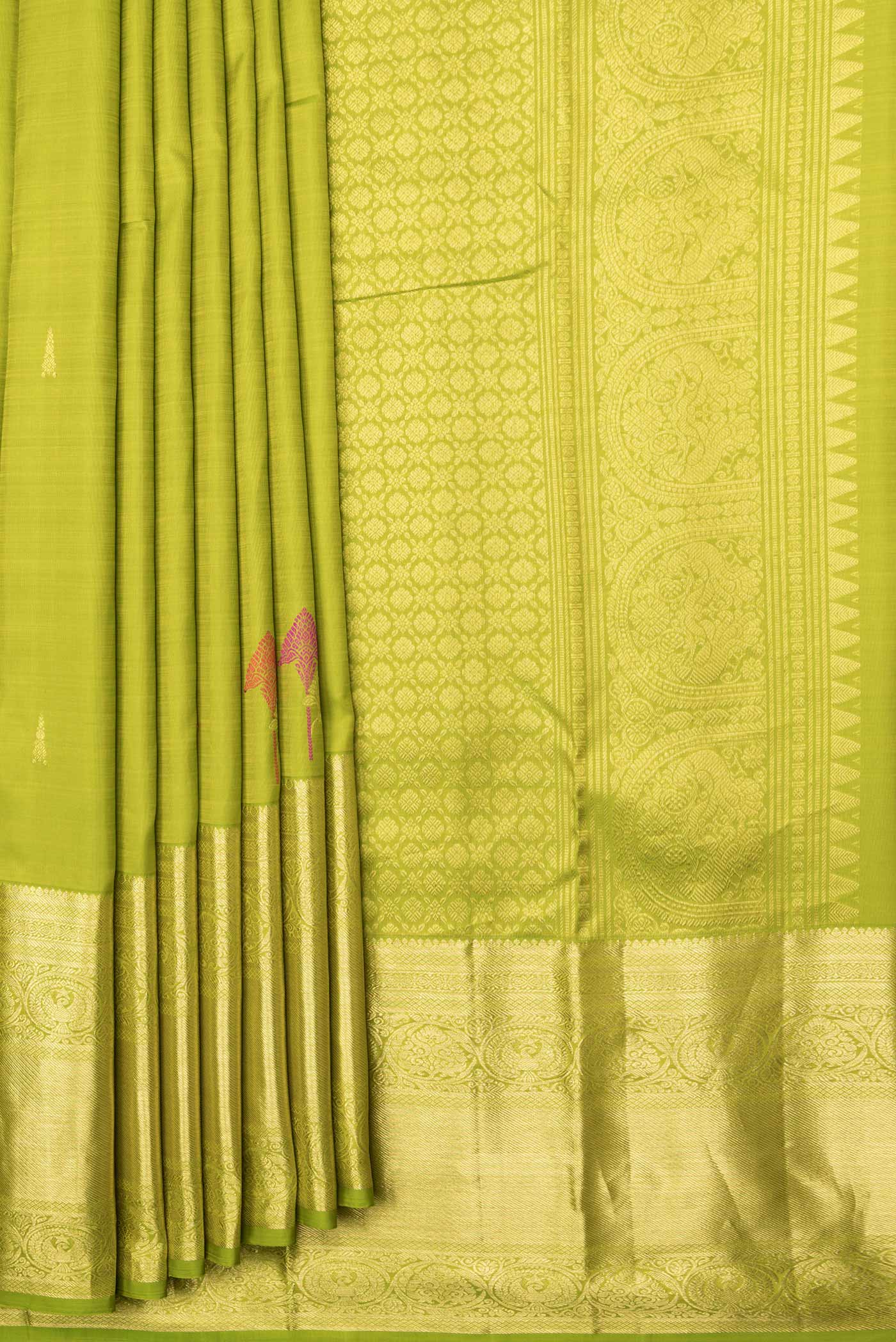 Parrot Green Dual Tone Kanjivaram Saree - Image 4