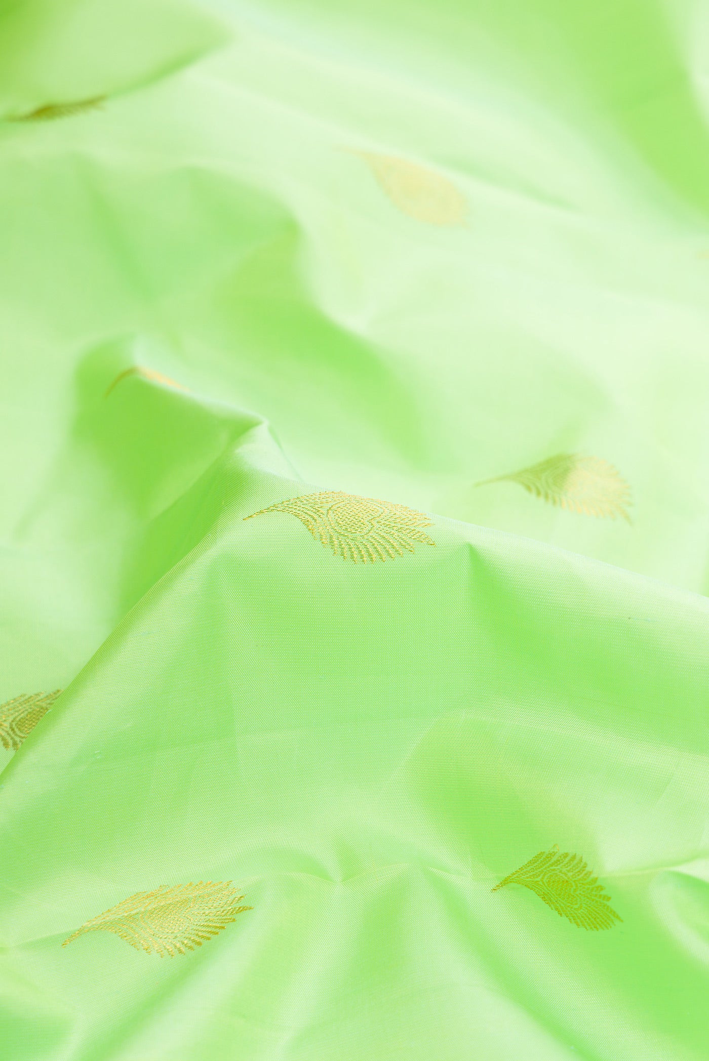 Green Kanjivaram Silk Saree - Image 2