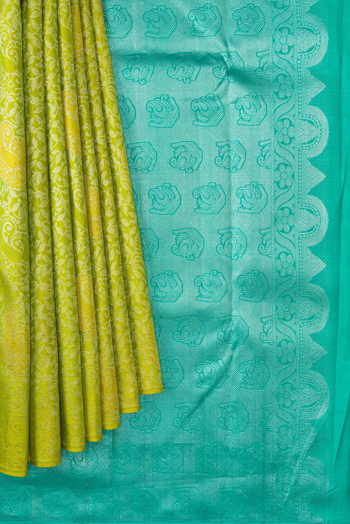 Parrot Green Kanjivaram Silk Saree - Image 3
