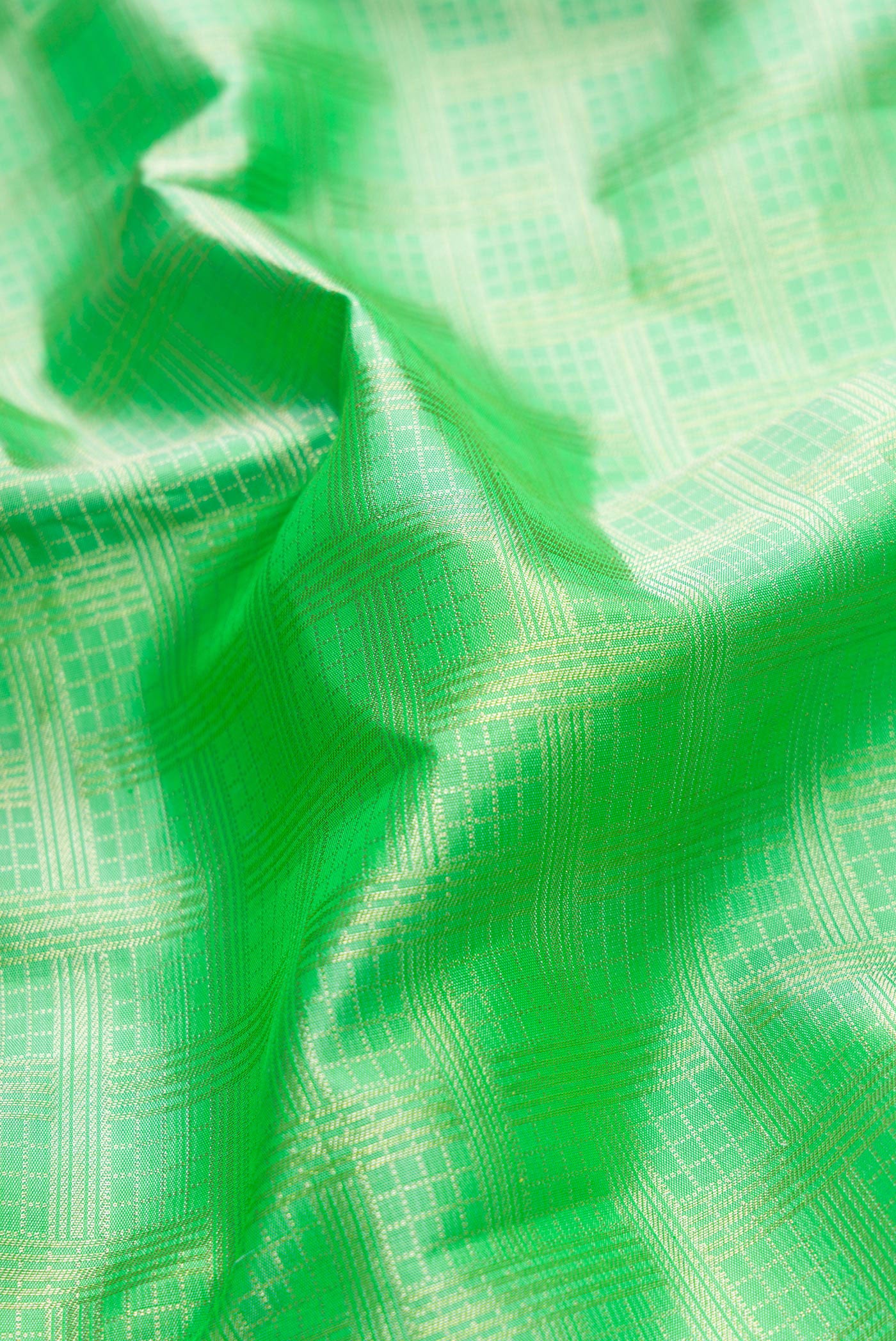 Green Kanjivaram Silk Saree - Image 2