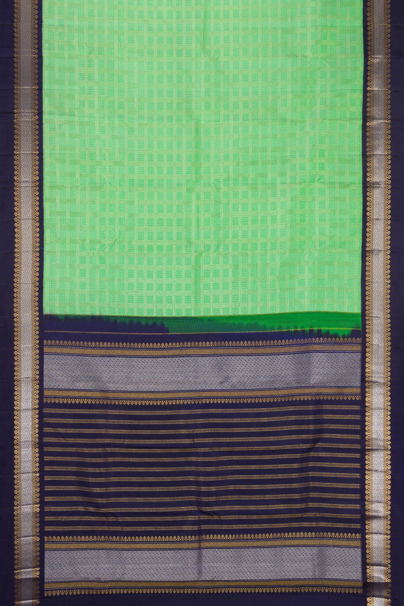 Green Kanjivaram Silk Saree - Image 6