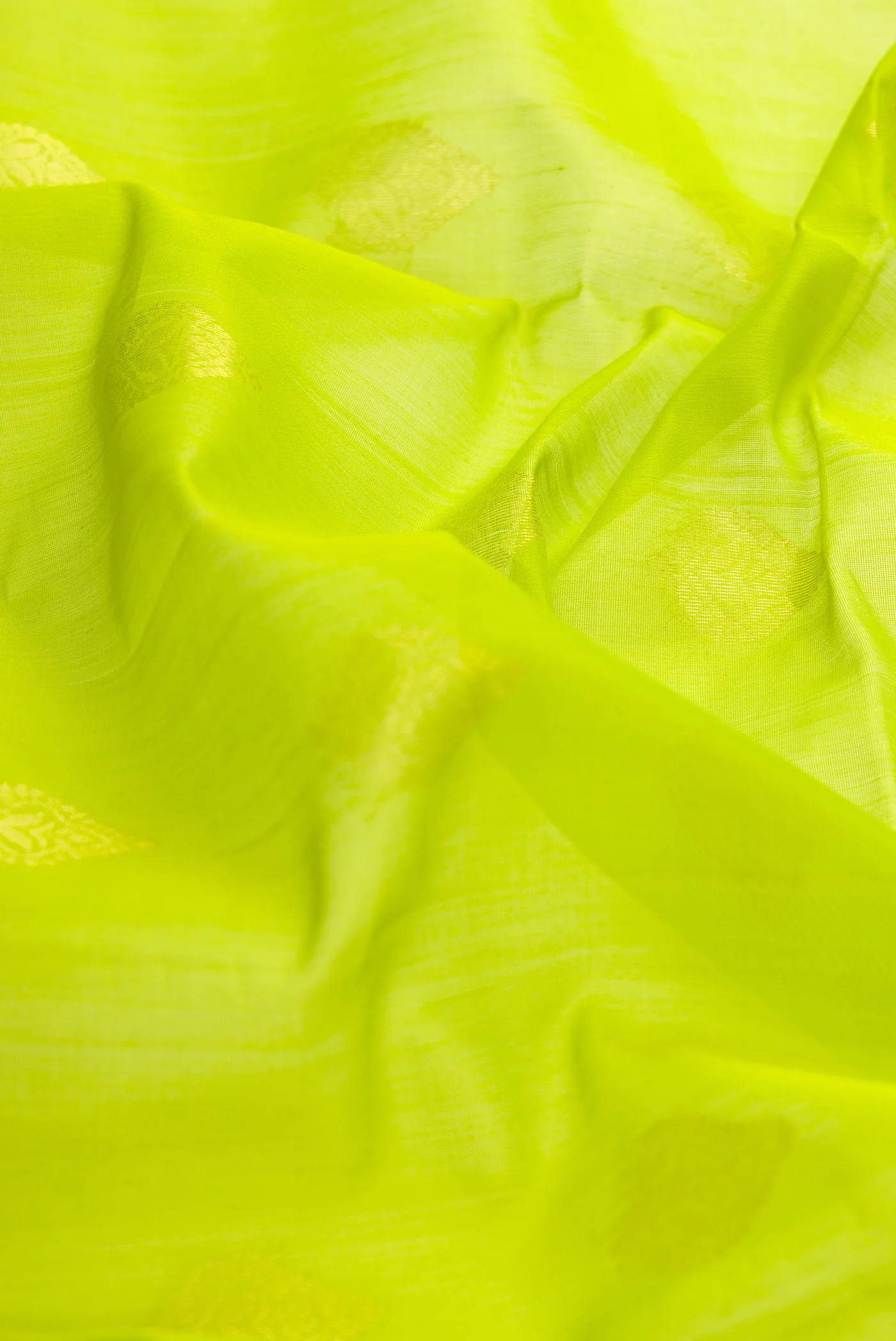 Parrot Green Dual Tone Silk Cotton Saree - Image 2