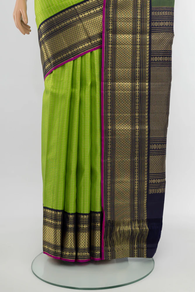 Parrot Green Kanchipuram Silk Saree - Image 3