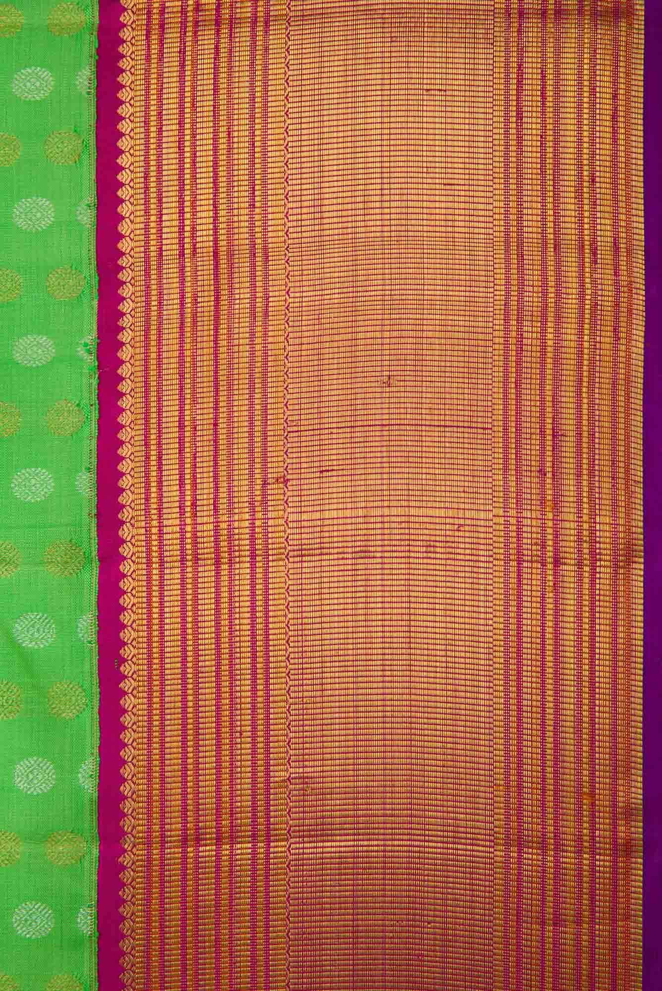 Pure Silk Pure Zari Parrot Green Dual Tone Kanjivaram Saree - Image 5