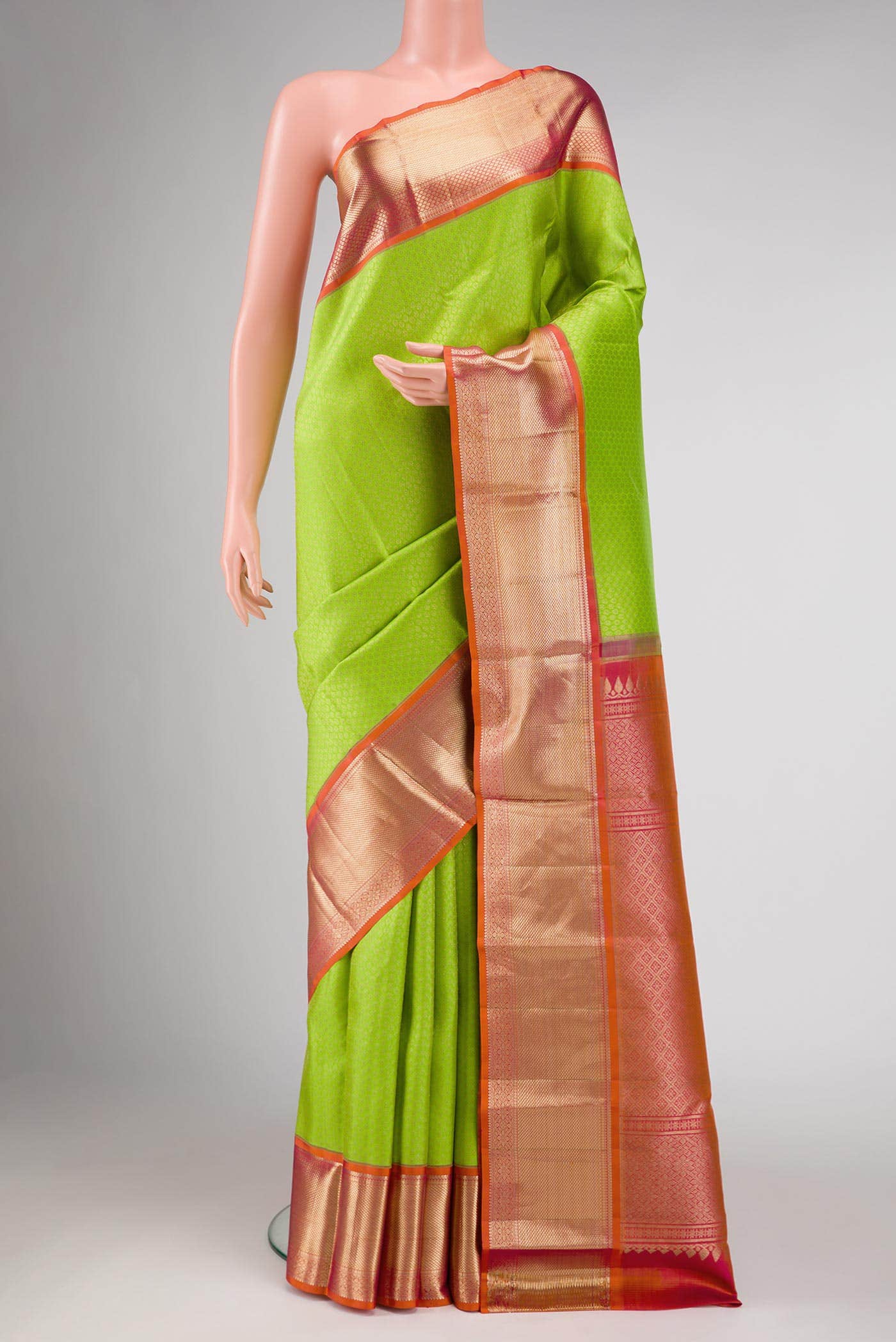 Parrot Green Kanchipuram Silk Saree - Image 7