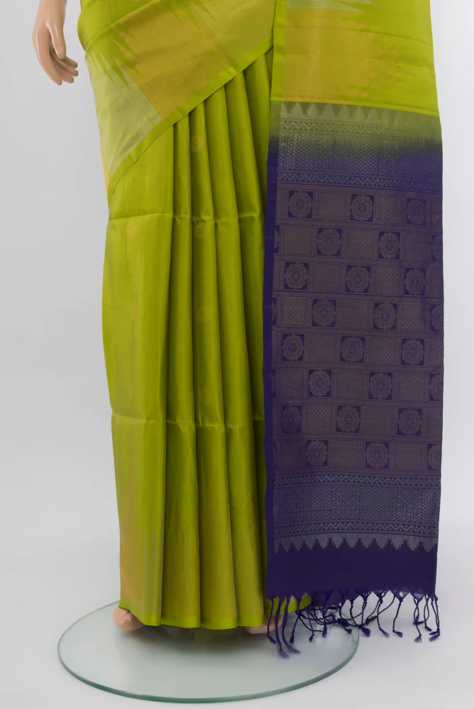 Green Soft Silk Saree - Image 3