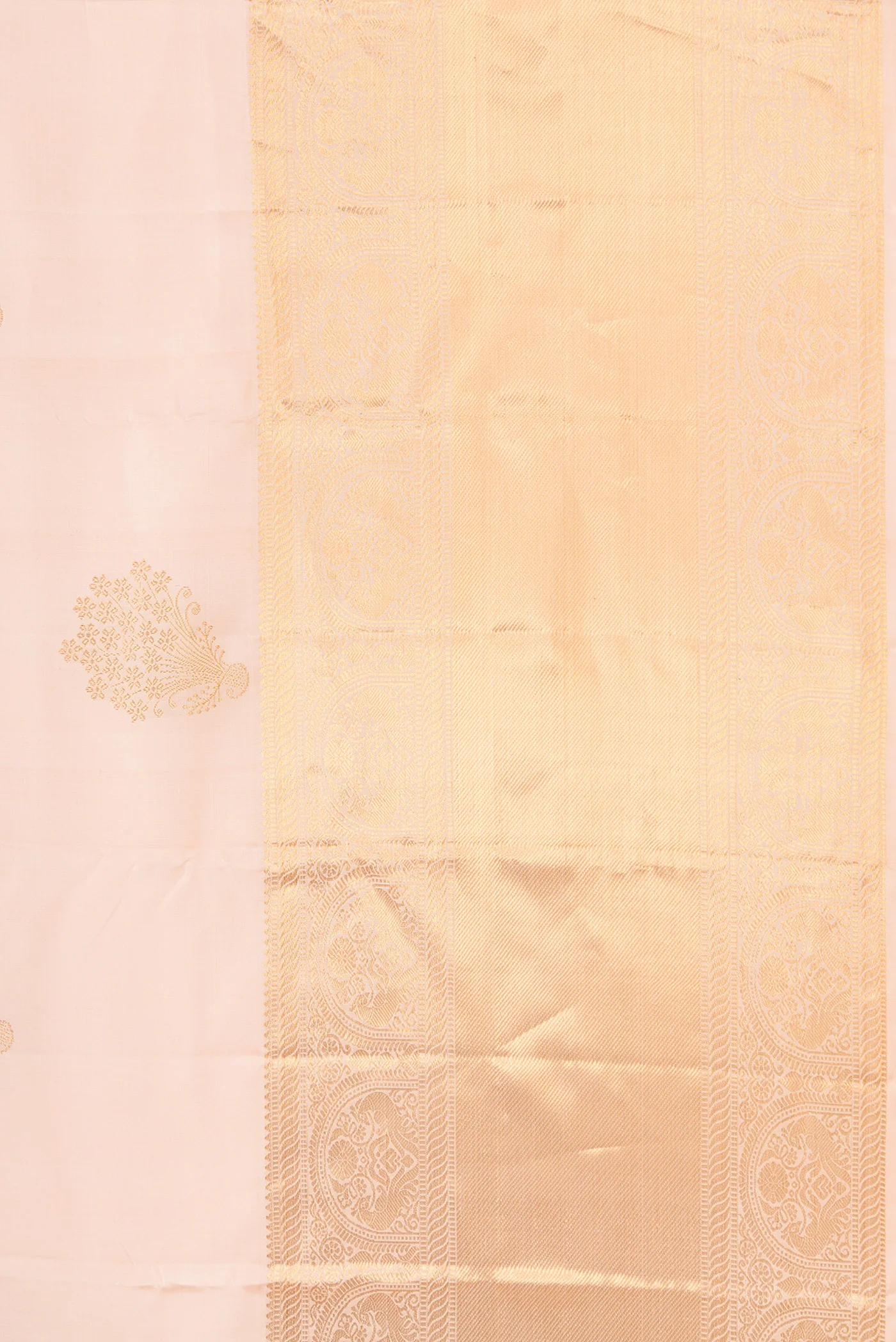 Rose Gold Kanchipuram Silk Saree - Image 3