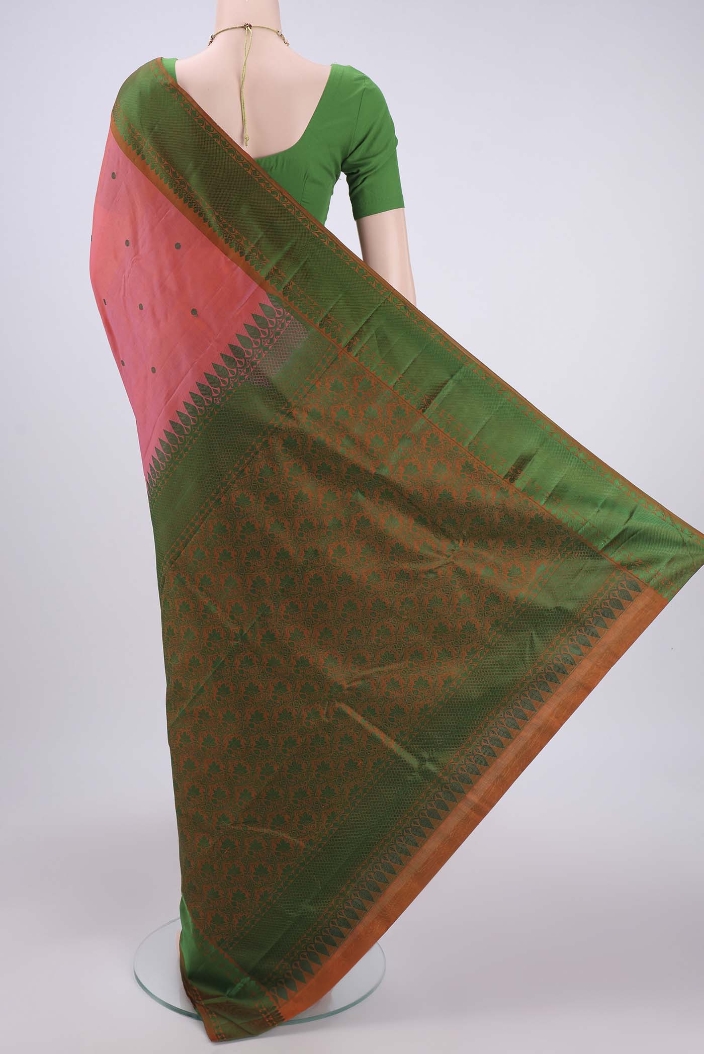Pink with Orange Color Kanchipuram Silk Saree - Image 3