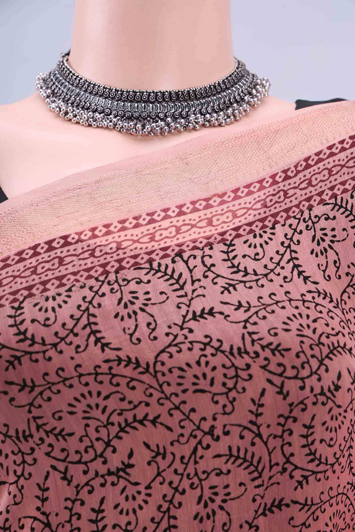 Peach Maheshwari Silk Saree - Image 3