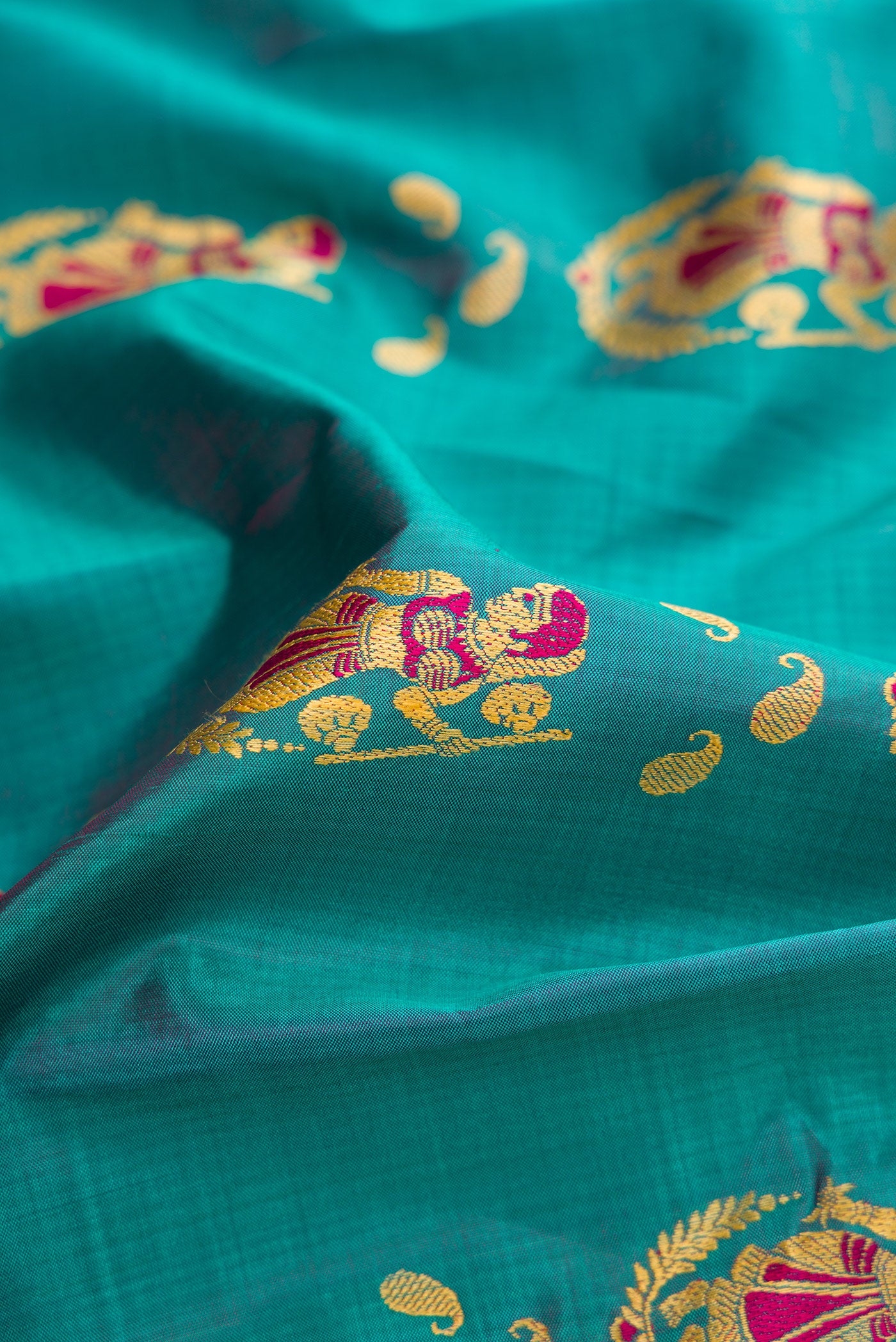 Blue Baluchari Silk Saree - Image 2