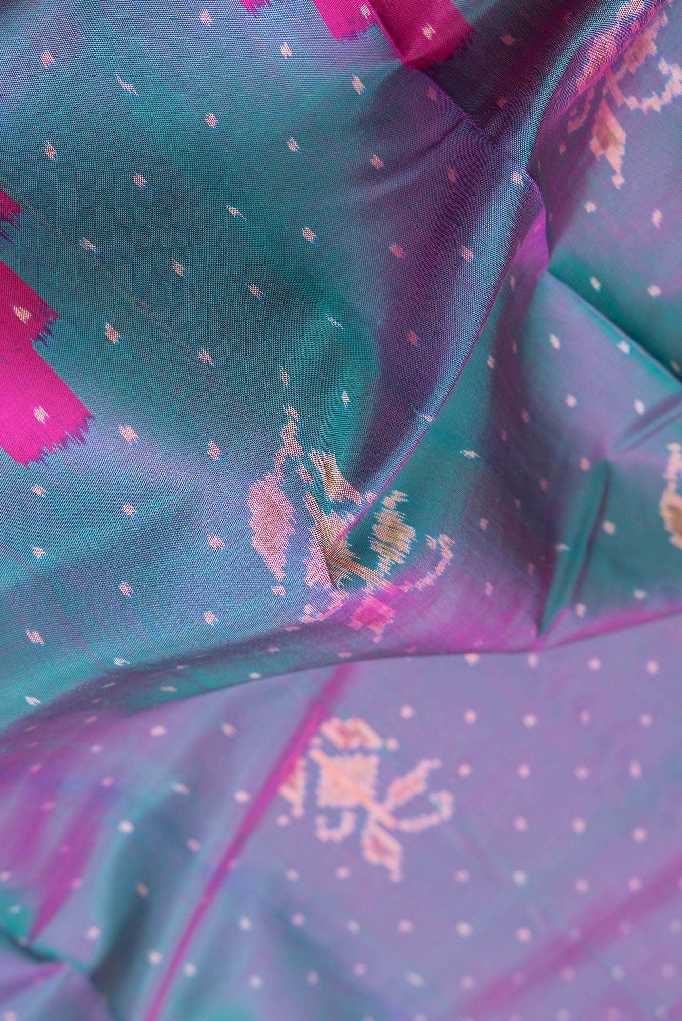 Blue with Pink Color Rajkot Patola Silk Saree - Image 2