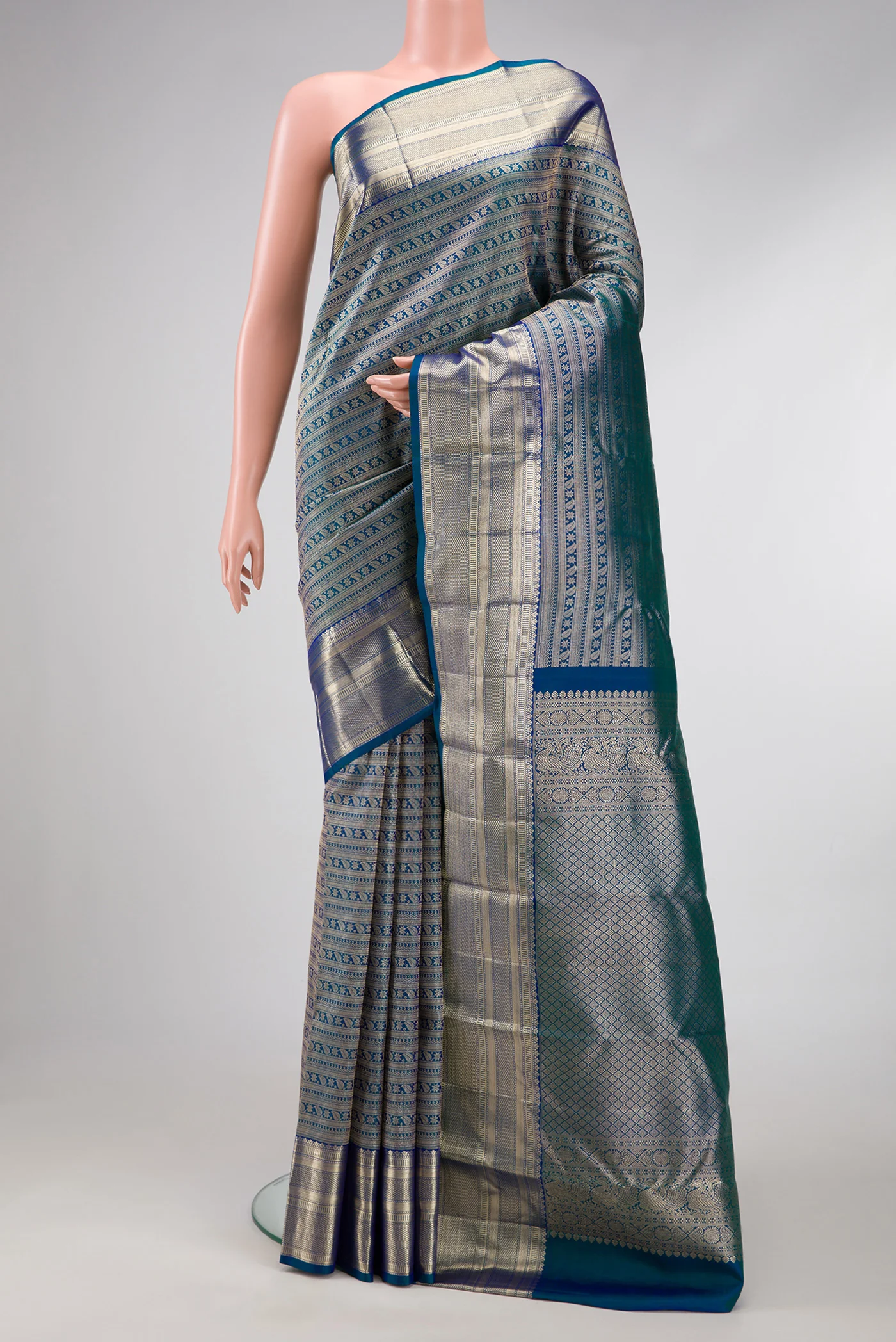 Peacock Blue Dual Tone Kanchipuram Silk Saree