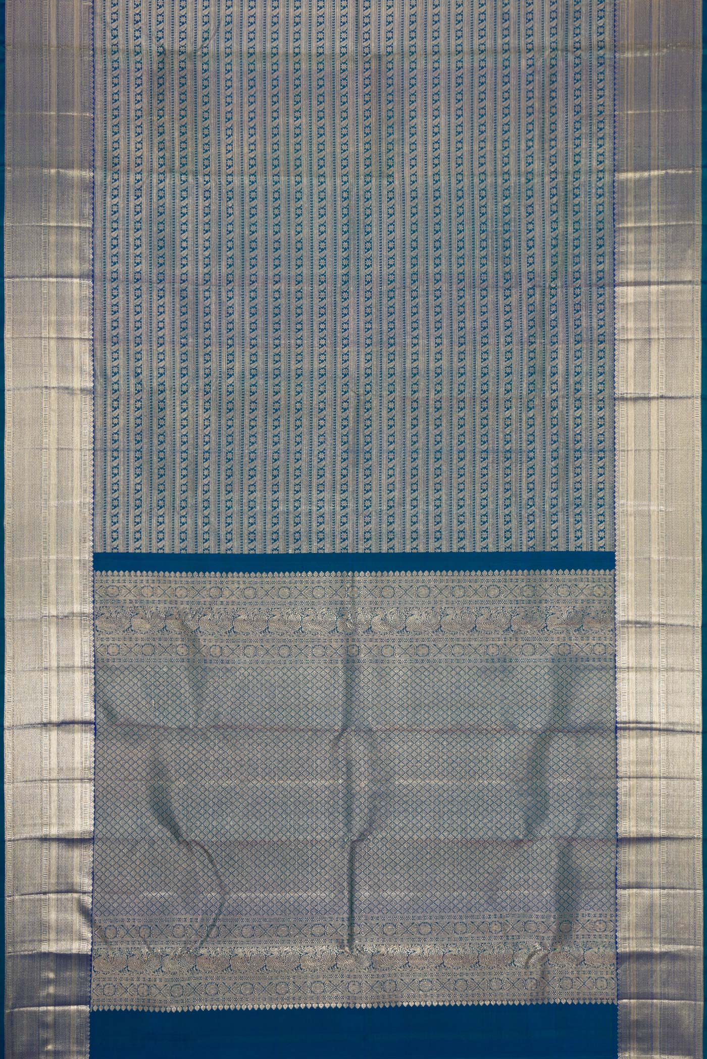 Peacock Blue Dual Tone Kanchipuram Silk Saree - Image 6