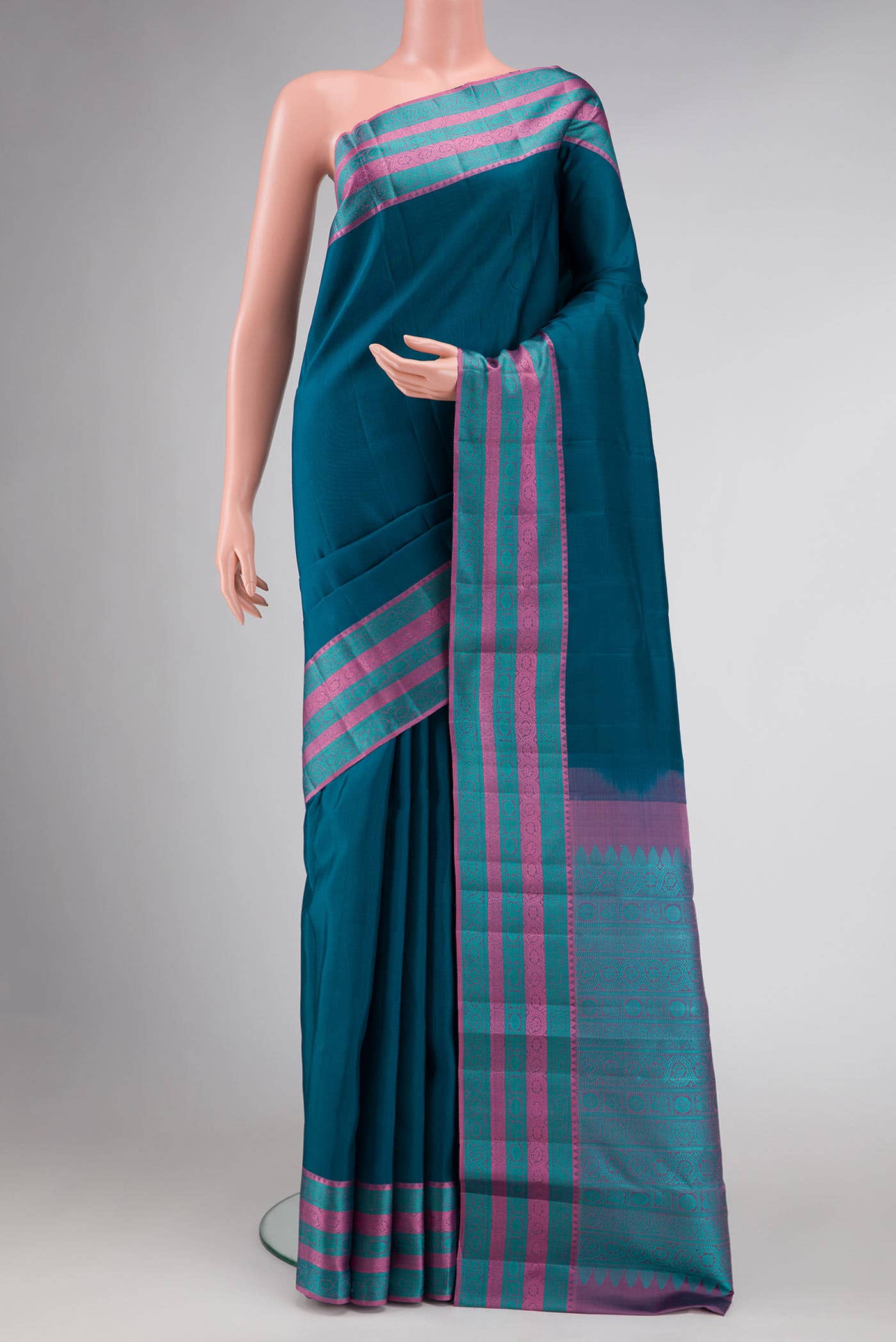 Peacock Blue Dual Tone Kanchipuram Silk Saree - Image 7