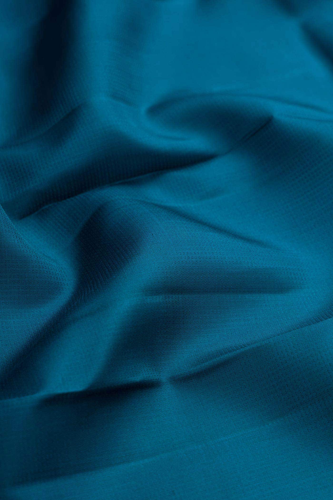 Peacock Blue Dual Tone Kanchipuram Silk Saree - Image 9