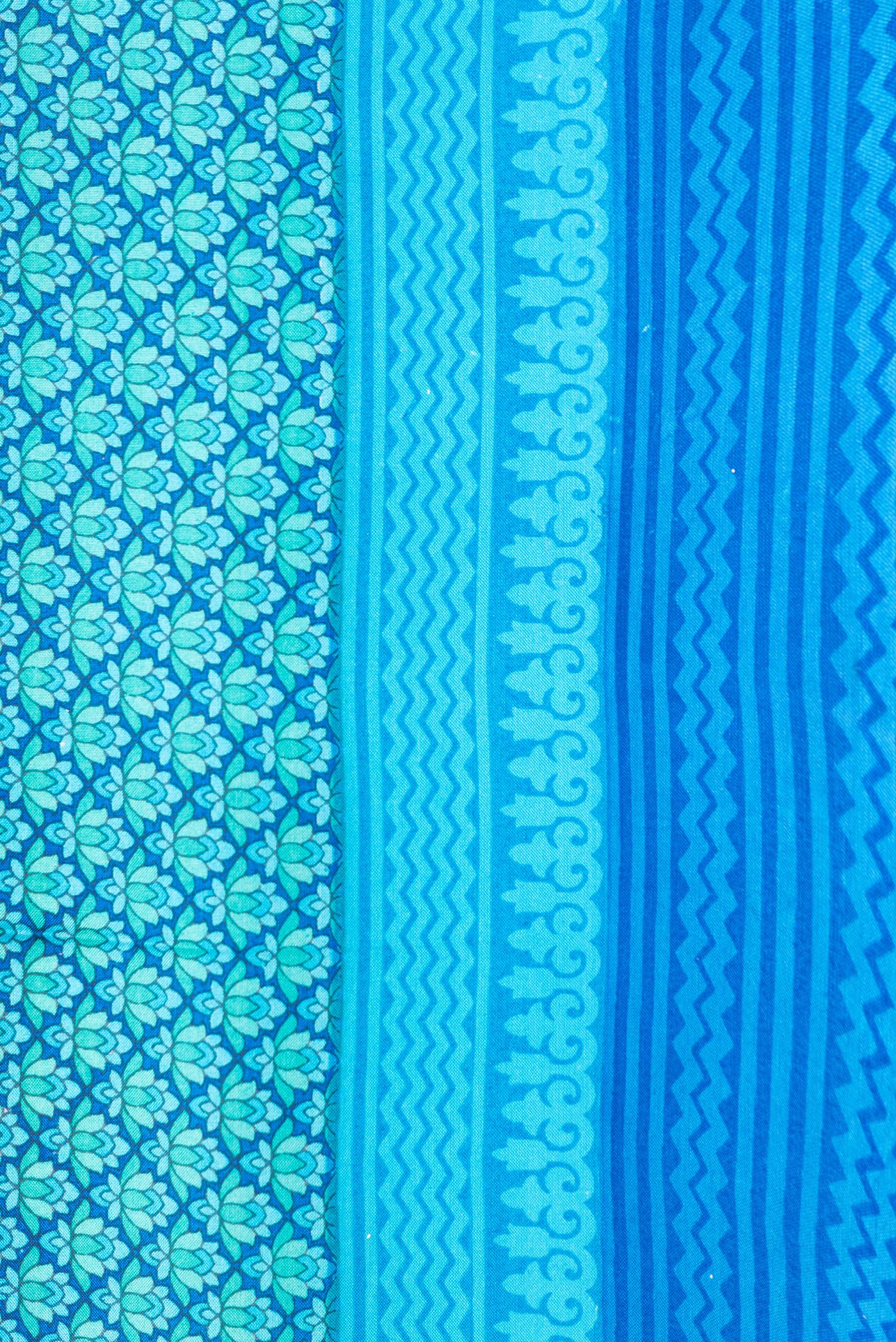Blue Printed Silk Saree - Image 3