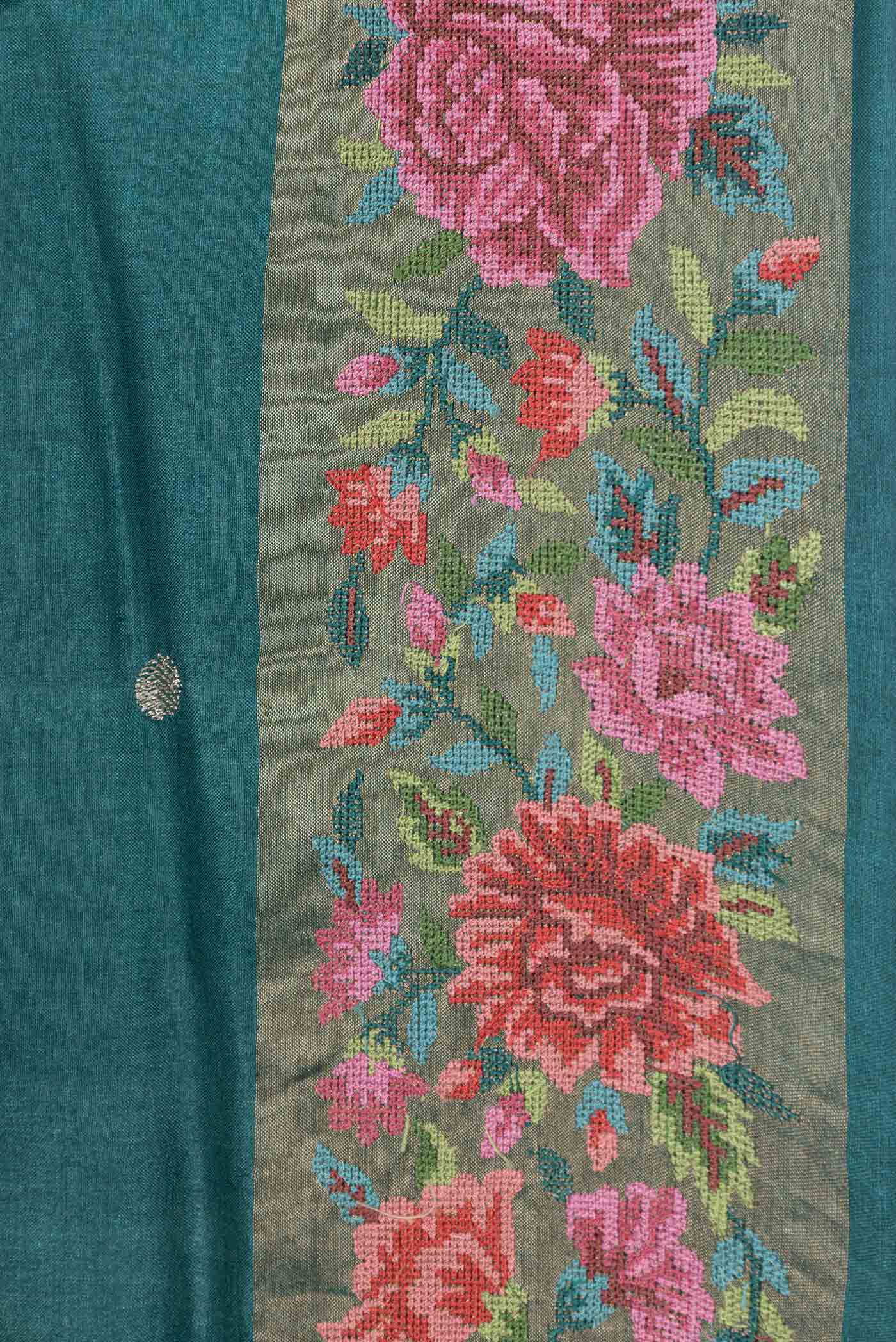 Peacock Blue Dual Tone Tussar Saree - Image 3