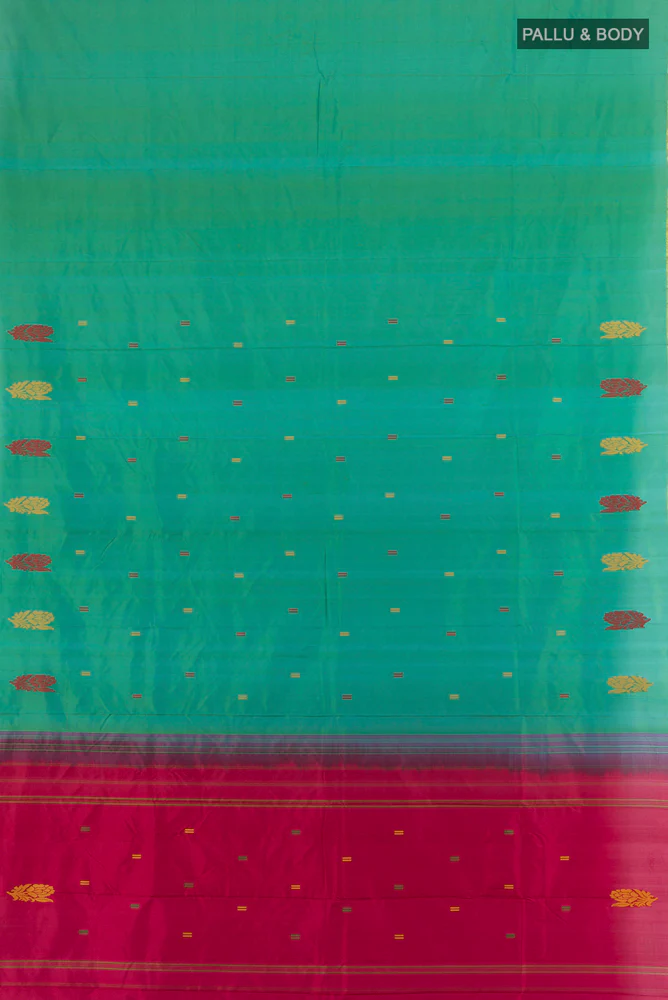 Green with Blue Color Kanchipuram Silk Saree - Image 5