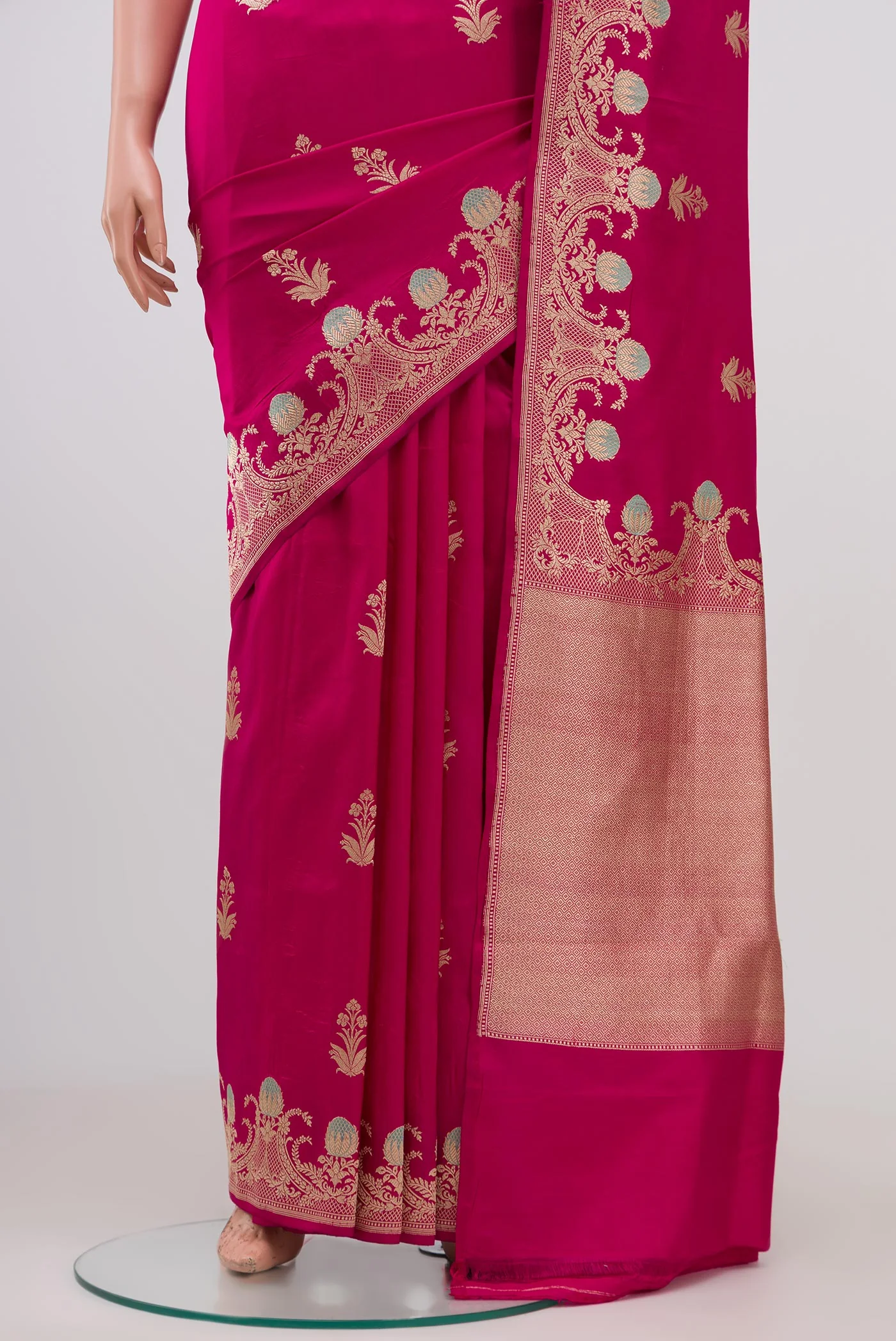 Pink Banarasi Katan Silk Saree - Image 3