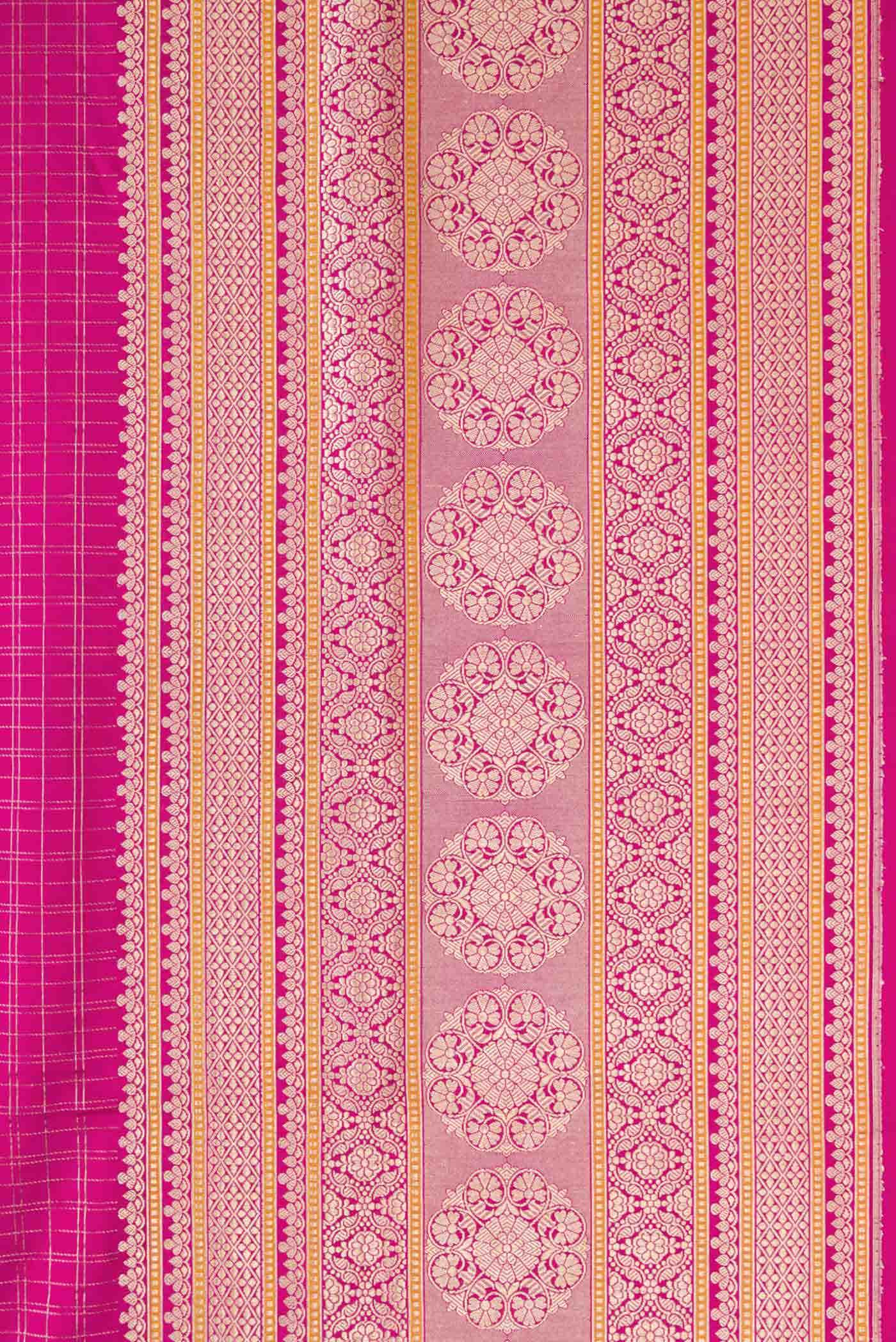 Pure Silk Pure Zari Pink Banarasi Saree - Image 5